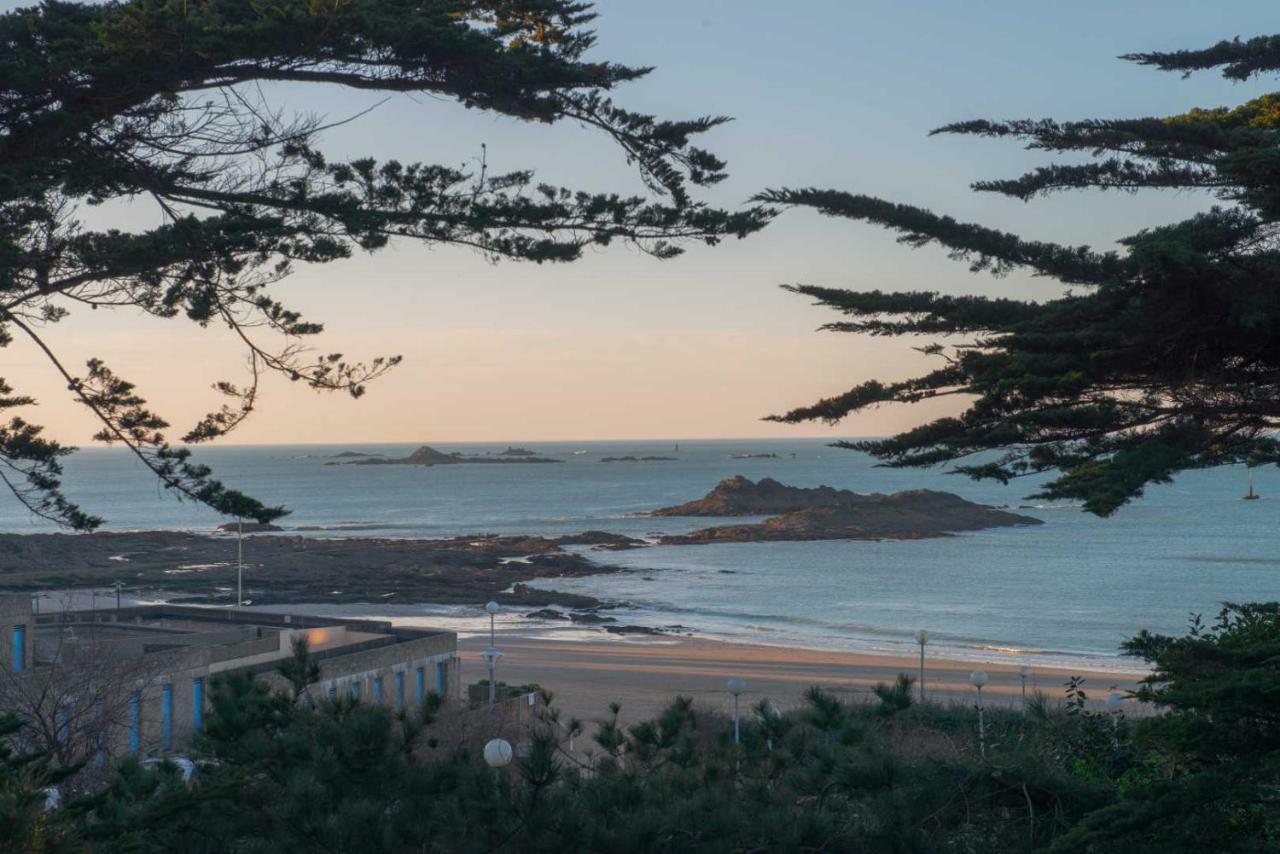 Villa la Pinède à Dinard Extérieur photo